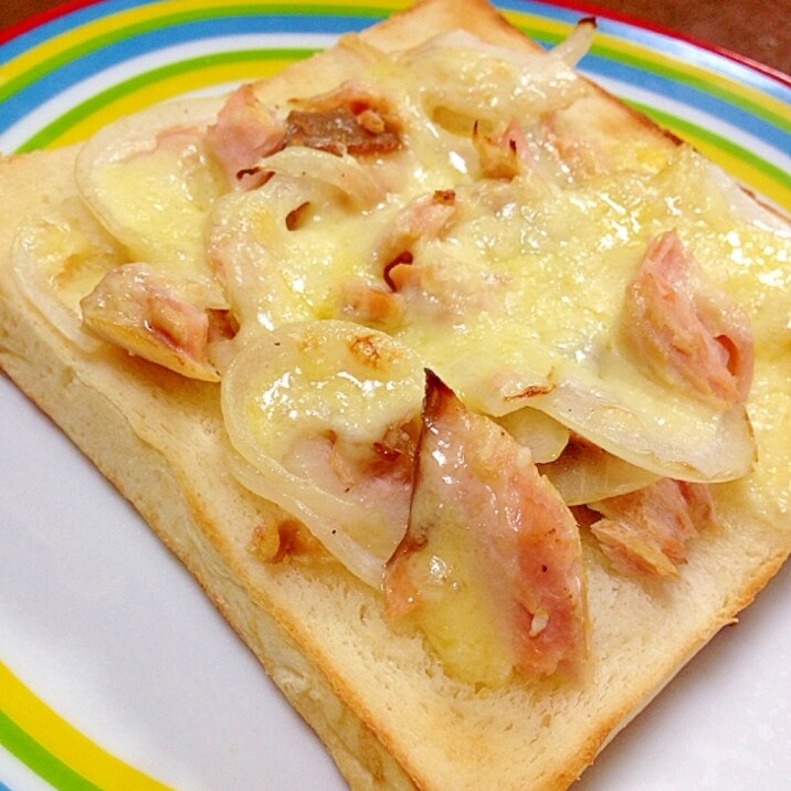 塩鮭のチーズトースト